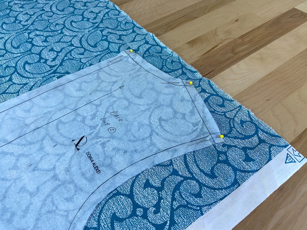 Zipper guard construction
